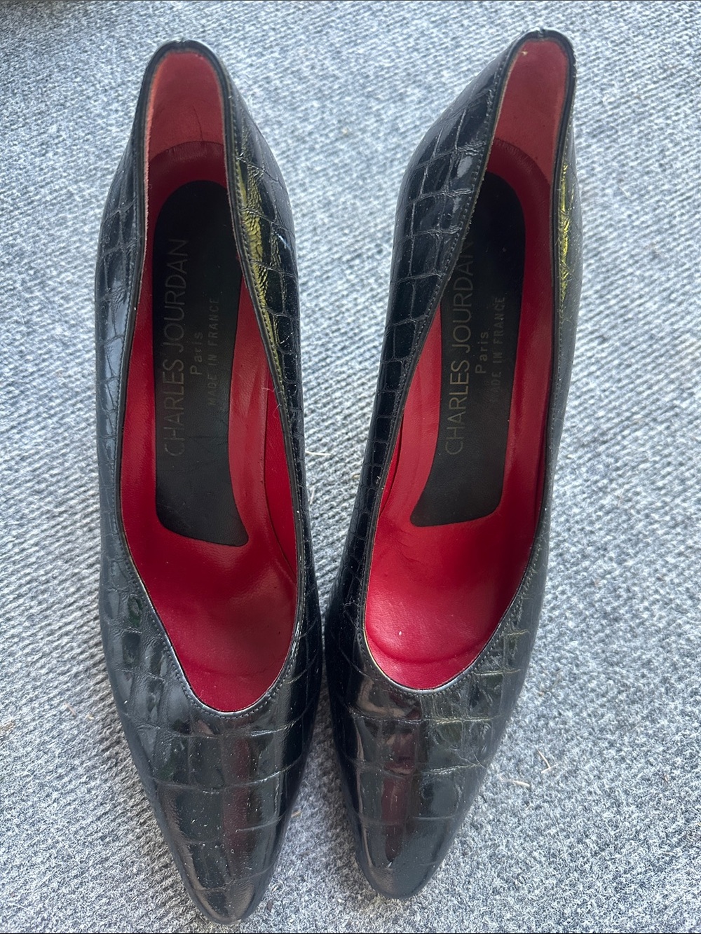 Charles Jourdan Black Croc-Embossed Pointed Toe Pumps with Red Lining